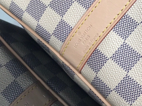 WIS BANDOULIÈRE LOUIS VUITTON KEEPALL 55 1103